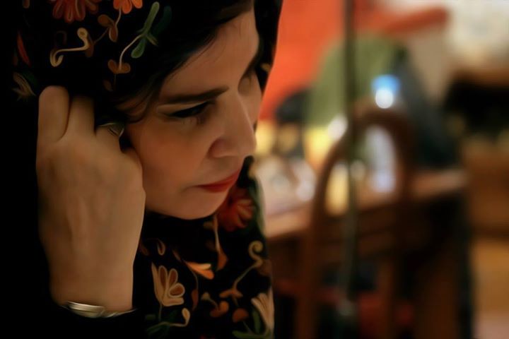 " یک فنجان شعر " با دکتر سهیلا نجم